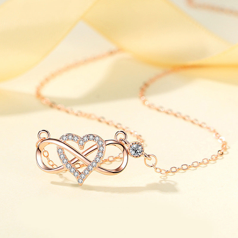 Olivia Infinity Necklace in Rose Gold