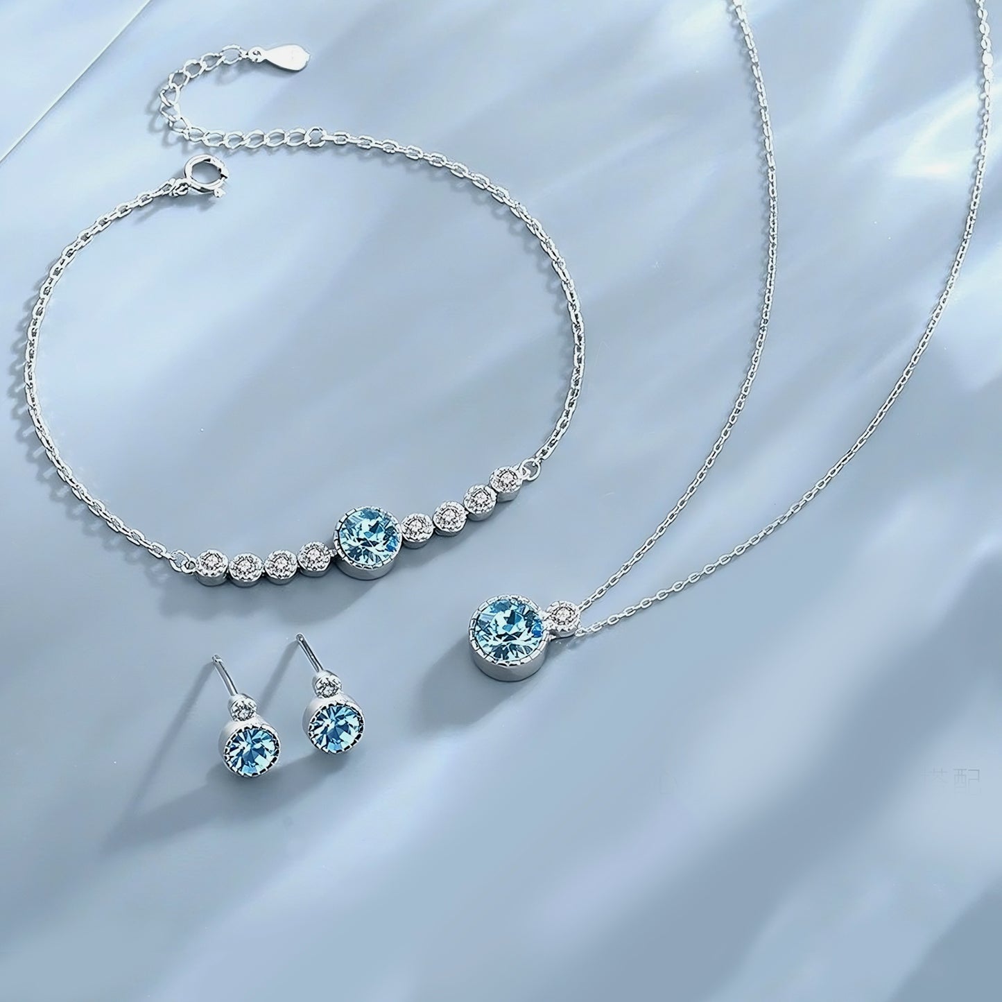 Sapphire Adjustable Bracelet in Crystal