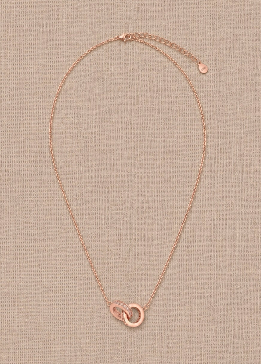 Amélie Interlocking Pendant Necklace in Rose Gold