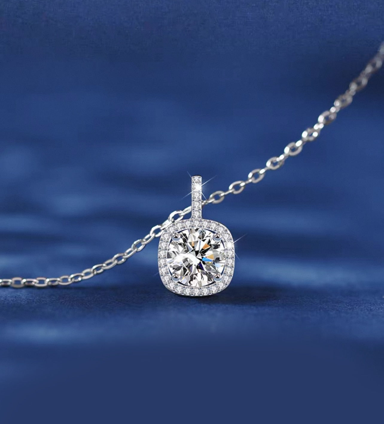 Charlene Diamond necklace in Moissanite