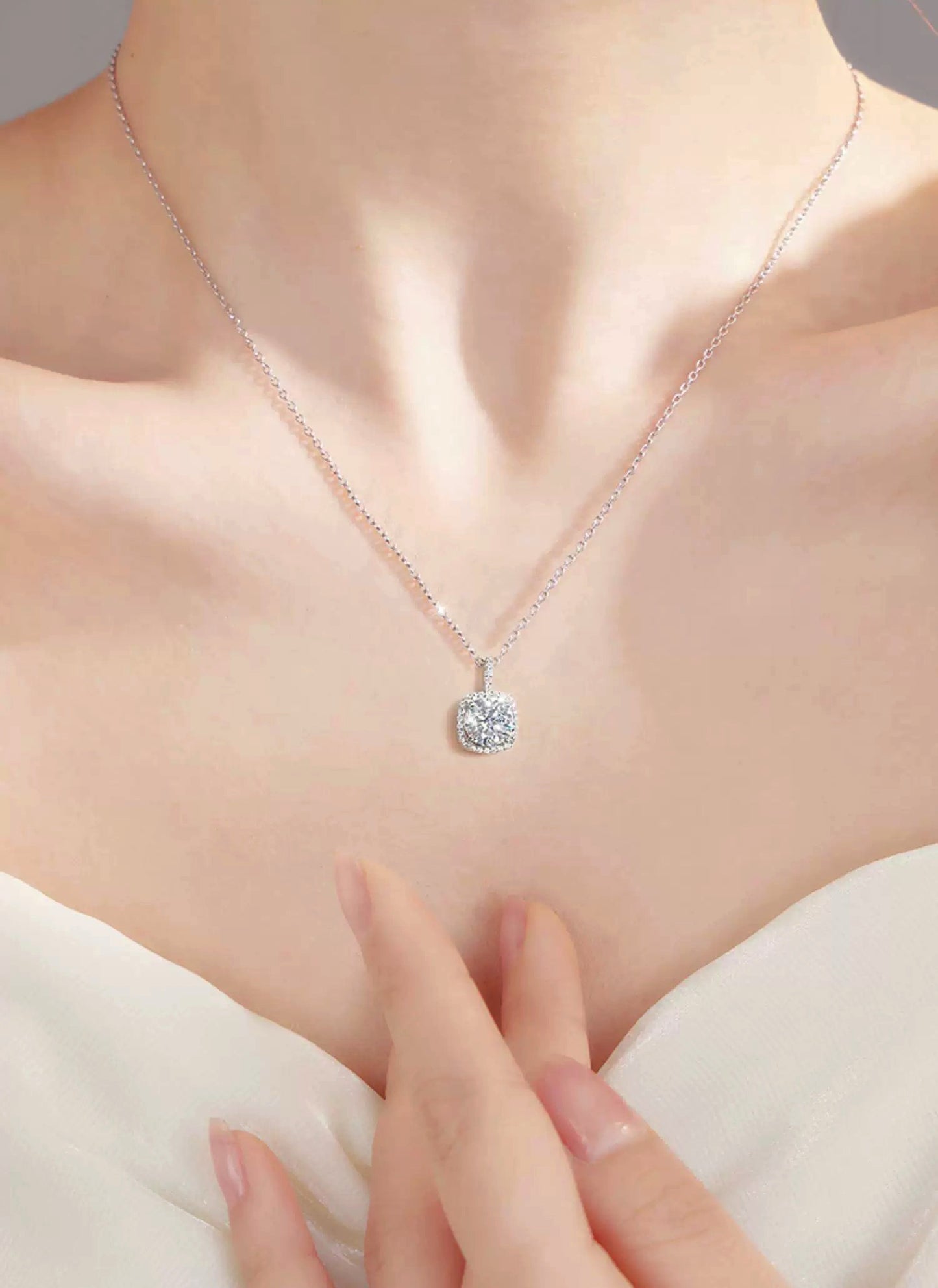Charlene Diamond necklace in Moissanite