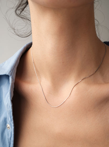 Gemma Chain Necklace in Silver