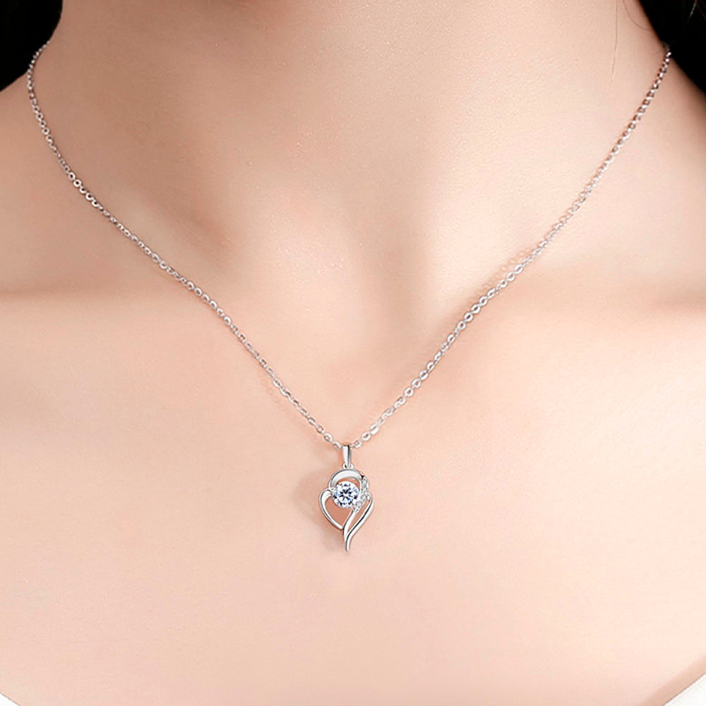 Dione Diamond Necklace in Moissanite