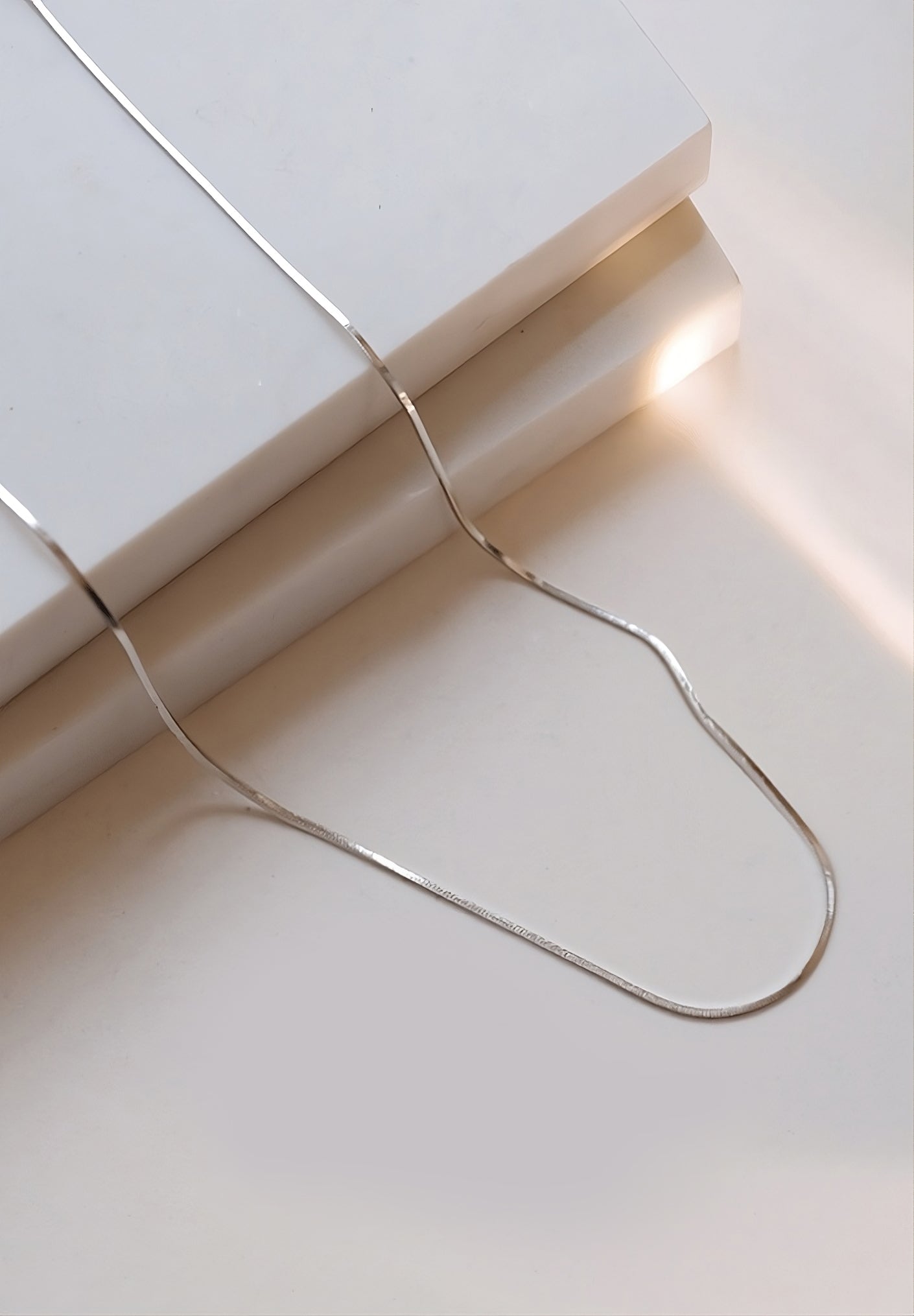 Gemma Chain Necklace in Silver