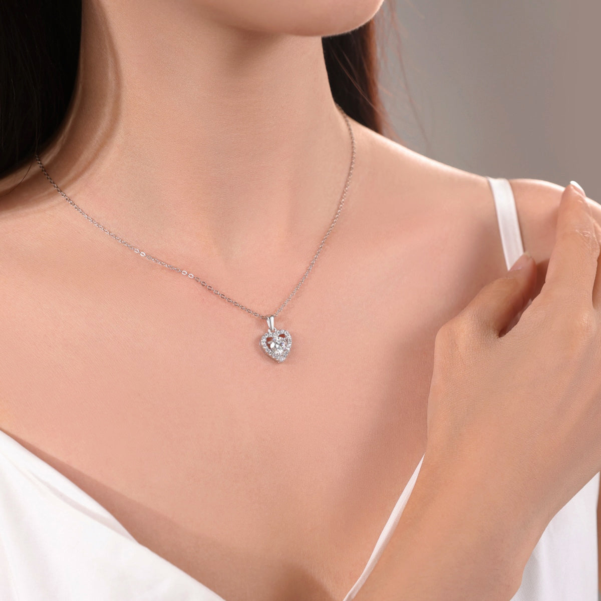 Diamond Heart Necklace 1carat Moissanite
