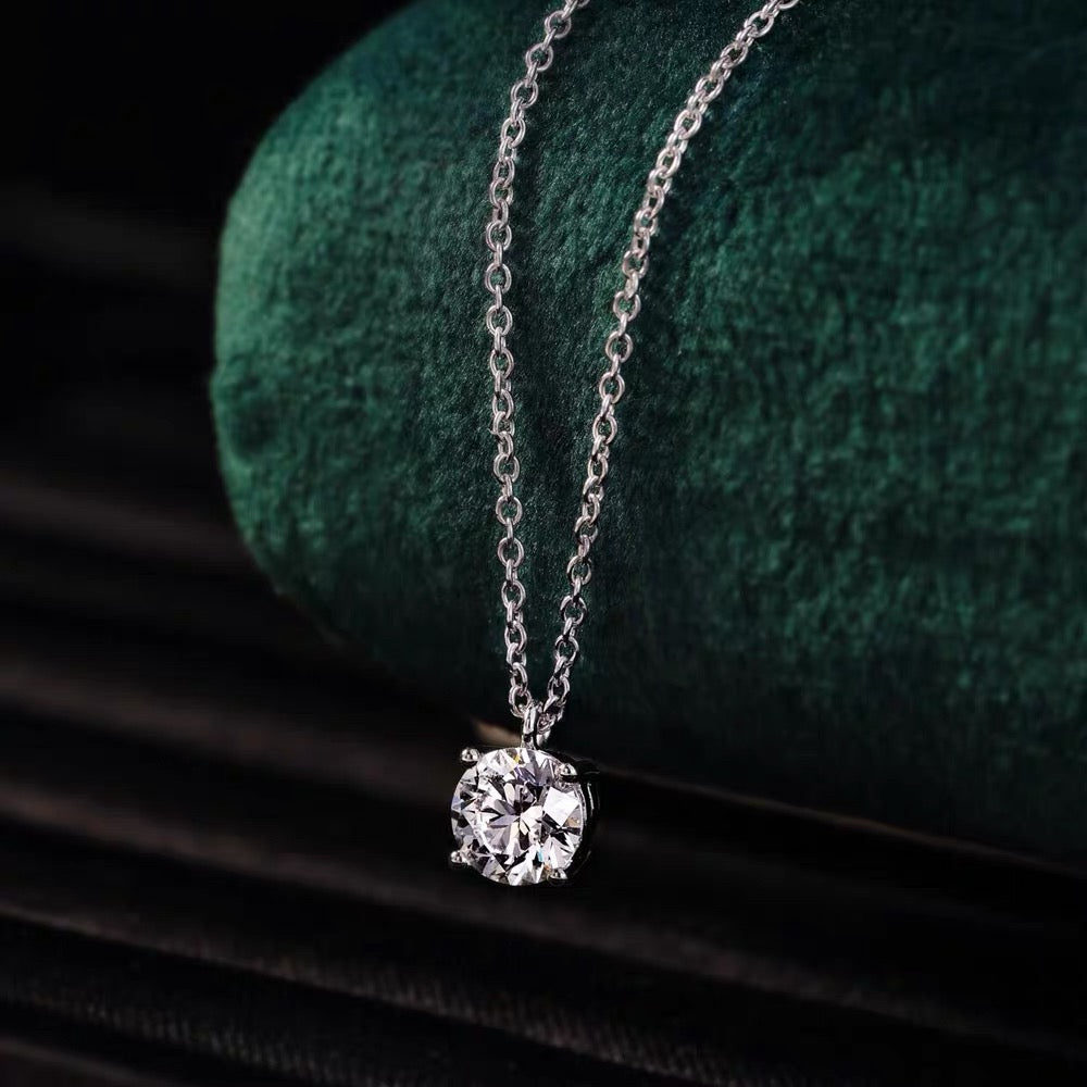 Blanche Diamond Necklace in Moissanite