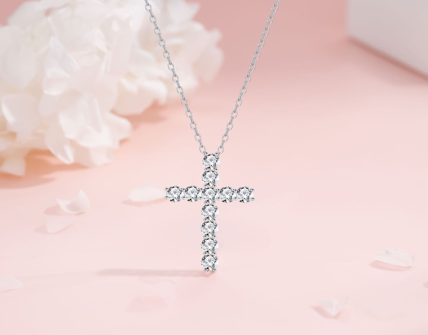 Cross Necklace in Moissanite