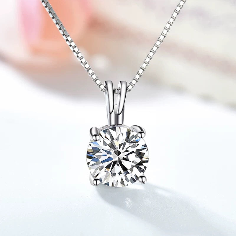 Estee Diamond Necklace in Moissanite
