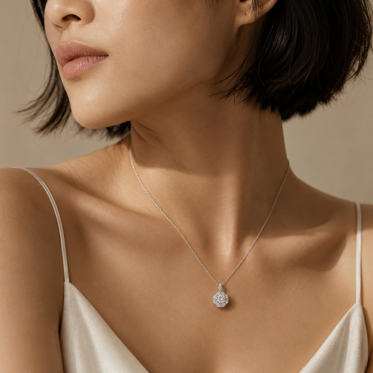 Aurore Lotus Necklace in Moissanite