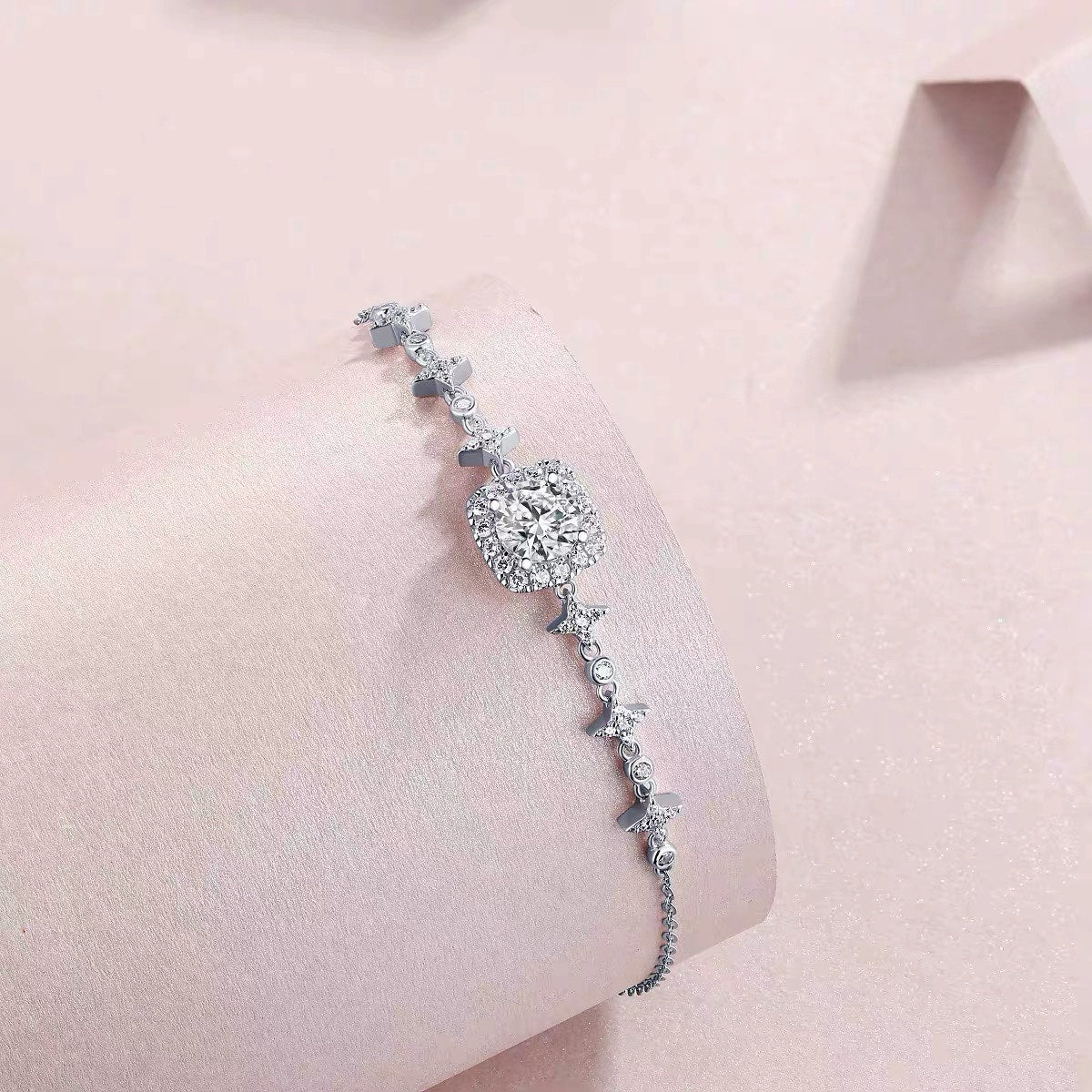 Vivienne Bracelet 1ct Lab Created Moissanite in Sterling Silver