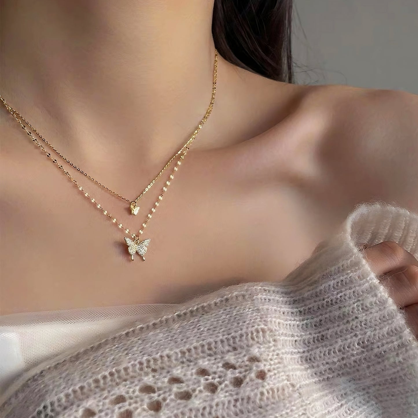 Dancing Butterfly Necklace Gold