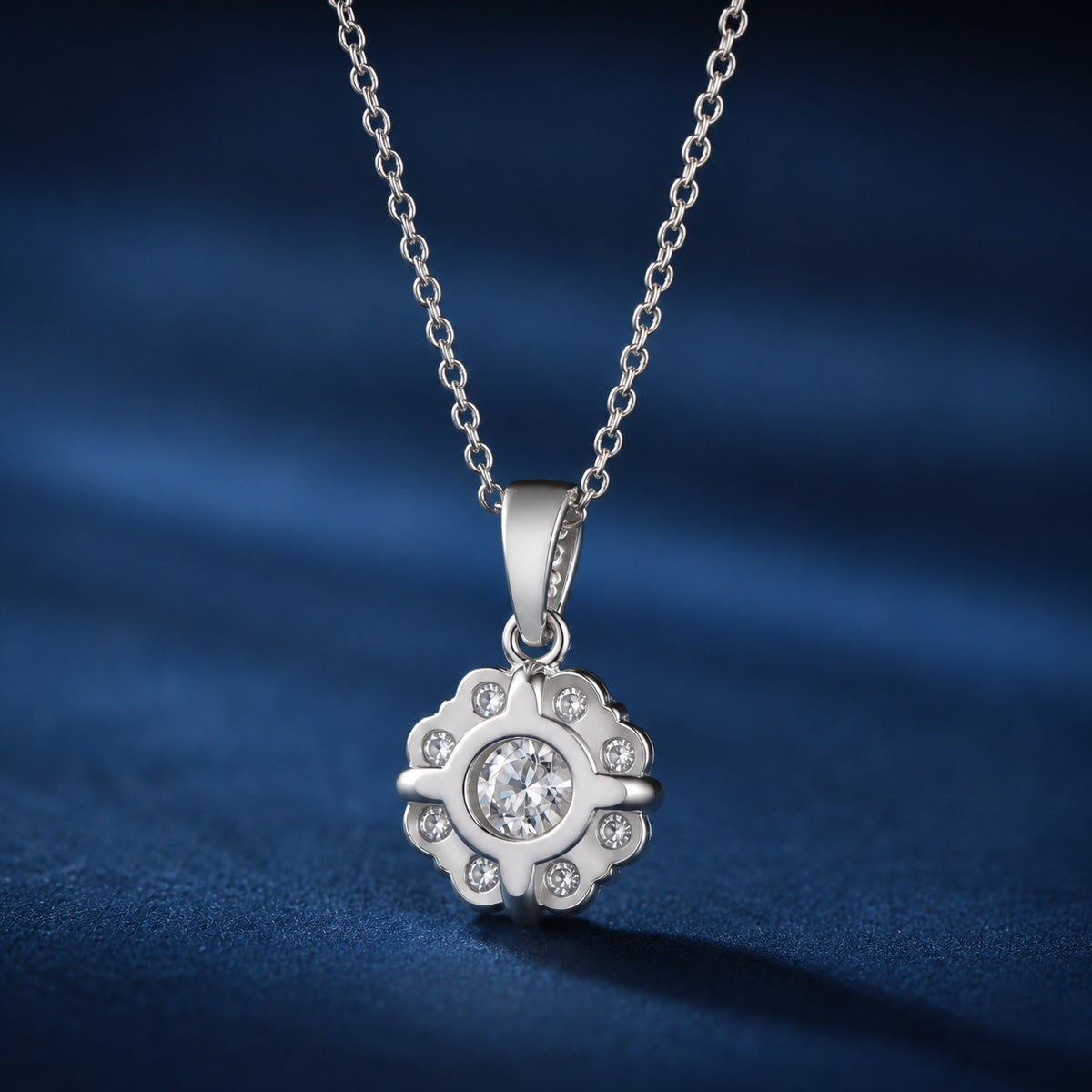 Aurore Lotus Necklace in Moissanite