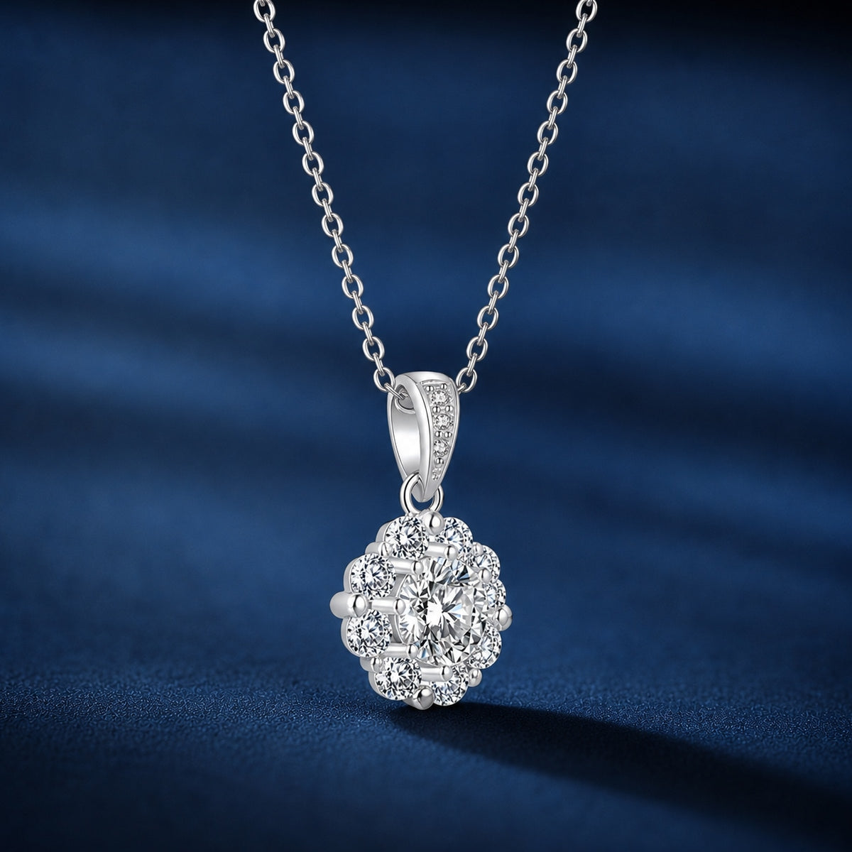 Aurore Lotus Necklace in Moissanite