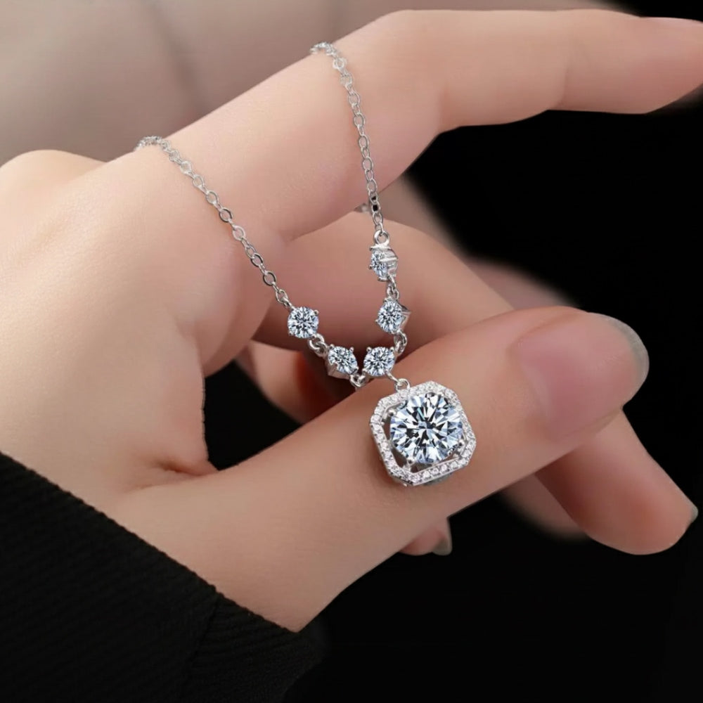 River 2ct Diamond Necklace in Moissanite