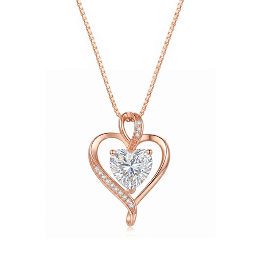 Avery Heart Necklace in Rose gold