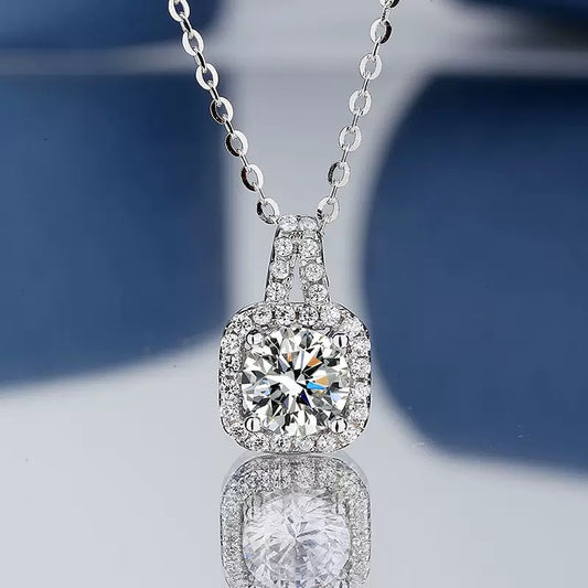 Eloise Diamond Necklace in White Gold