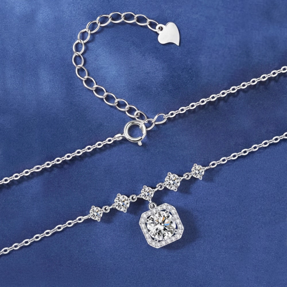 River 2ct Diamond Necklace in Moissanite